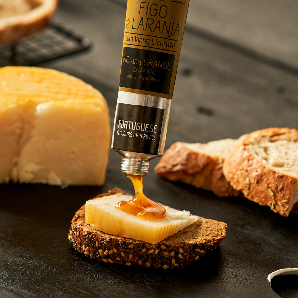 
                  
                    Gourmet Hamper no.1 - Gastronomic Experience of the Douro Valley - Portugal Souvenir
                  
                