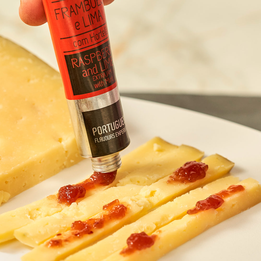 
                  
                    PACK 3 Flavours Ideal for Fresh Cheese
                  
                