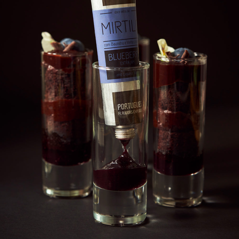 
                  
                    Blueberry Extra Jam with Vanilla and Liqueur Wine 
                  
                