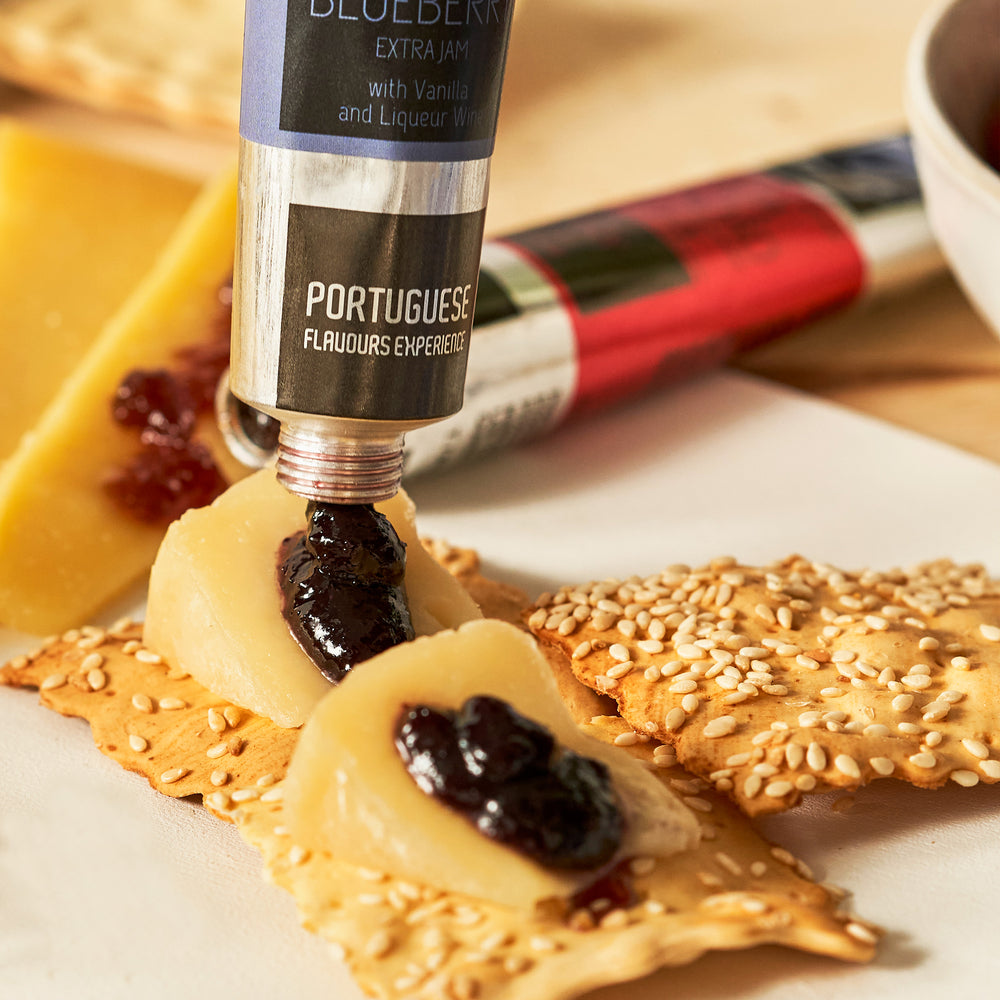 
                  
                    Blueberry Extra Jam with Vanilla and Liqueur Wine 
                  
                