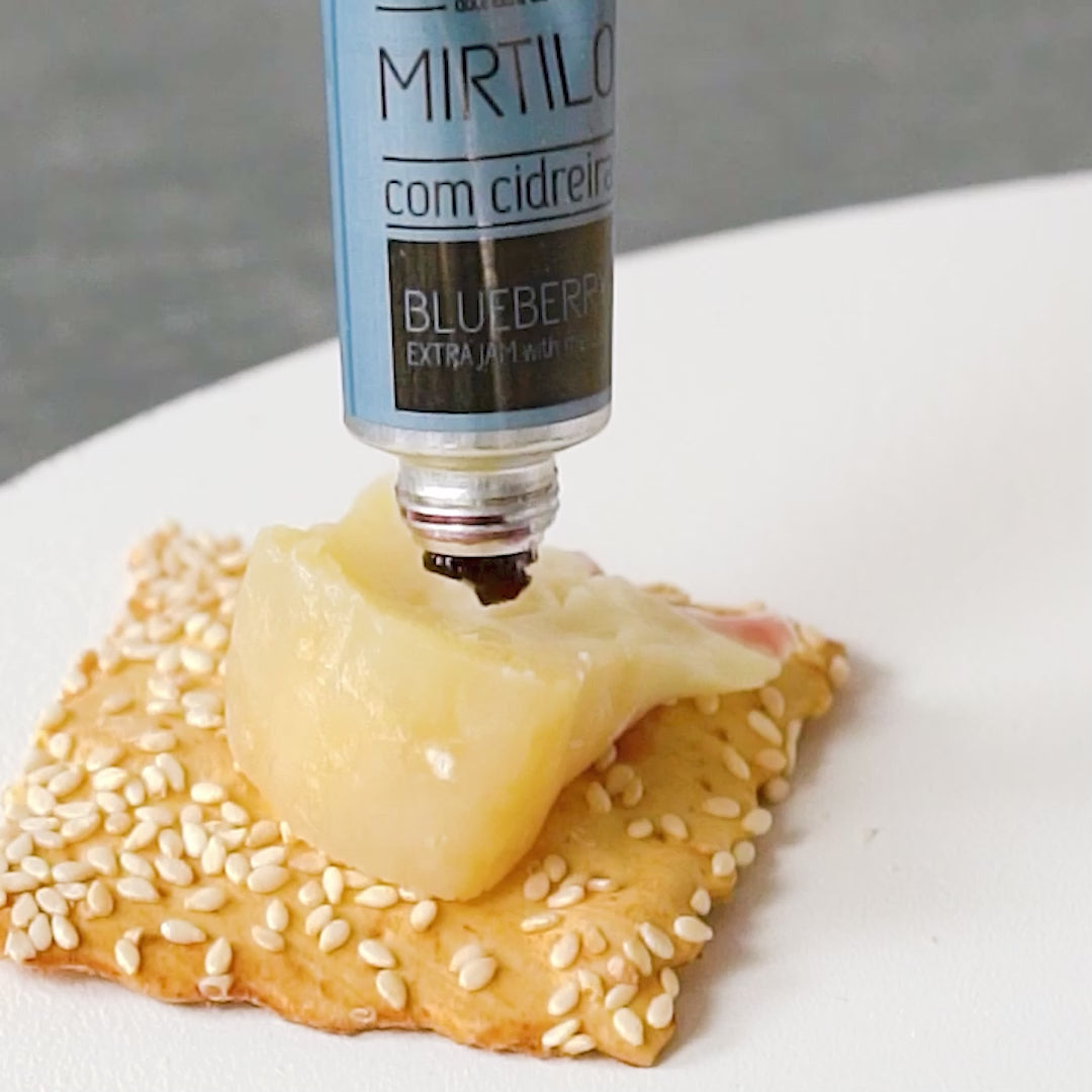 Travel Kit 6 Artisanal Jams – Portuguese Tiles – Christmas Gift